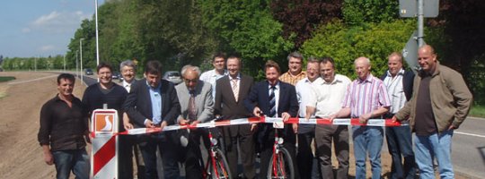 Einweihung des Geh- und Radwegs in Öhringen am 07.05.09 mit OB Jochen K. Kübler (MdL)